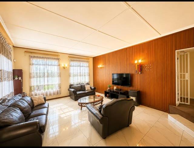 4 BEDROOM HOUSE FOR SALE IN DELVILLE